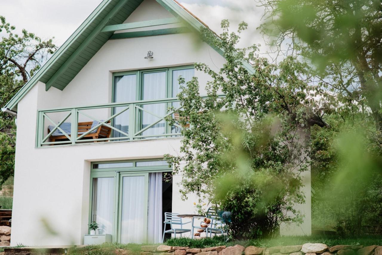 Villa Cukormadar Vendeghaz Lovas Exterior foto